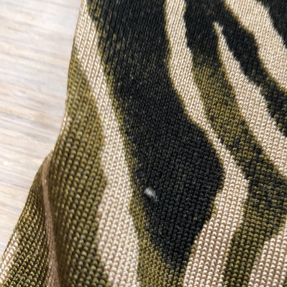 Animal print 3/4 sleeve sweater/top by Jones New York, S - Picture 10 of 12